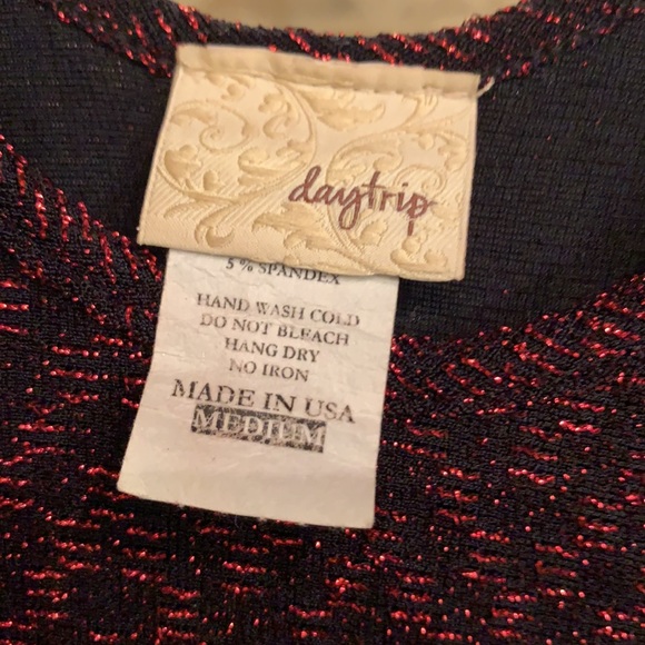 Daytrip Shimmer Tank - Picture 4 of 4